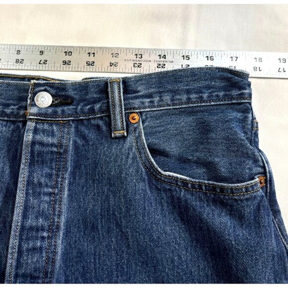Levi's 501 Button-Fly Jeans Mens W36 L32 VTG Blue Denim Classic Fit - Picture 8 of 11